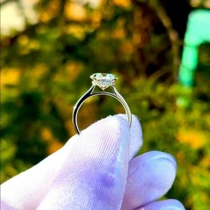 Solid 14k gold 2.5ct moissanite ring
